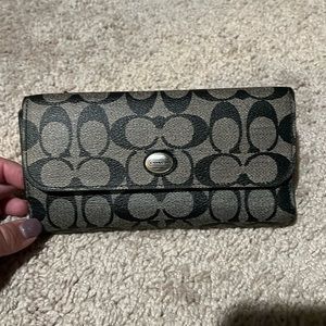 Coach Signature Large Trifold Wallet Black and Gray